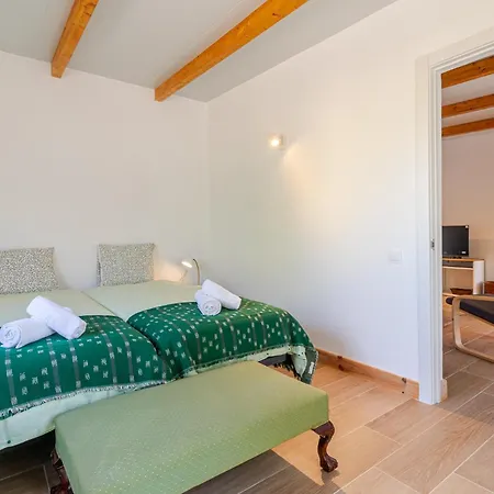 Hoya De La Campana Apartman *