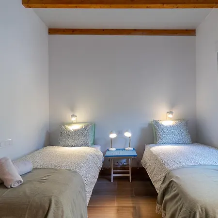 Hoya De La Campana Apartman *